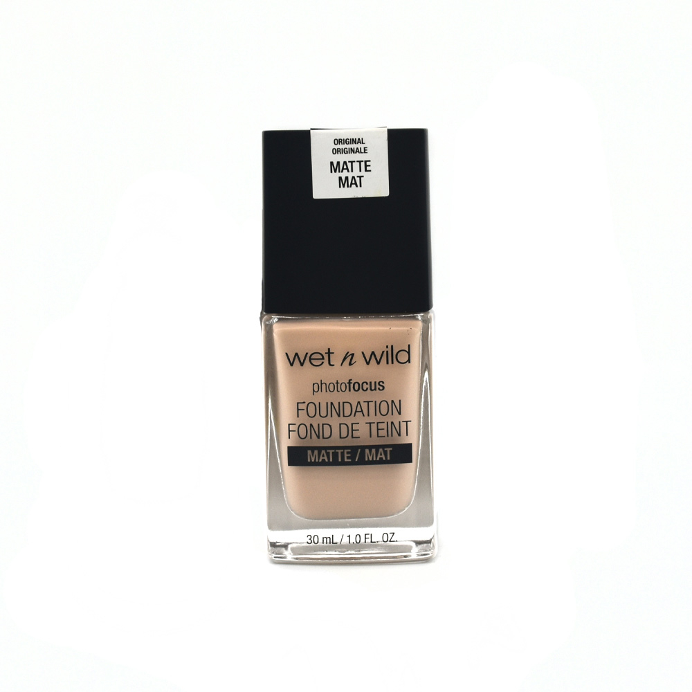 EM365C Soft Beige کرم پودر وت اند وایلد wet n wild